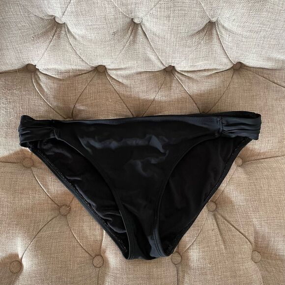 Black bikini bottom - Picture 2 of 3